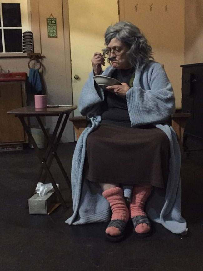 Curtain Call Beauty Queen of Leenane02